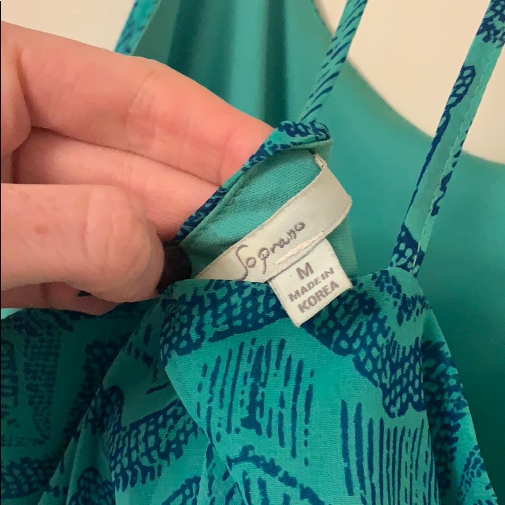 Dress - Picture 3 of 3